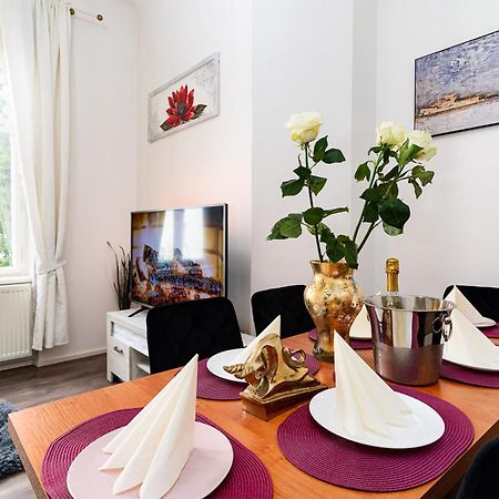 Grand Deluxe Suite Prague Exterior photo