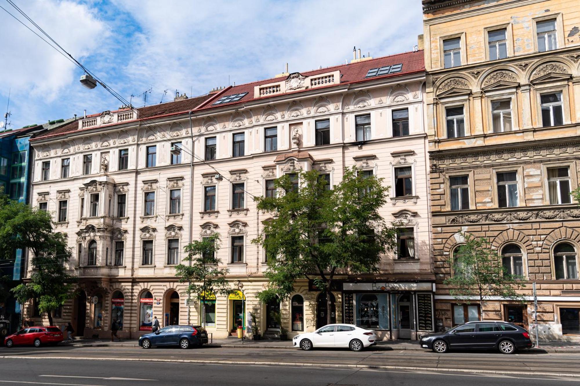 Grand Deluxe Suite Prague Exterior photo